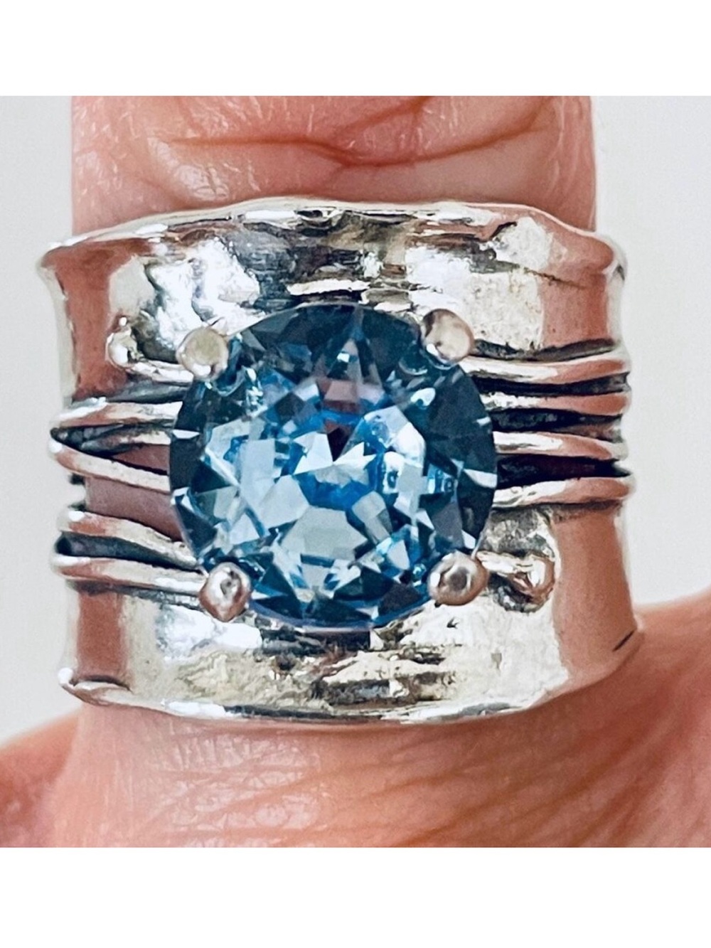 NWT Stunning Sz. 8 Made in Israel .925 Sterling Silver Thick Blue Big Topaz Ring